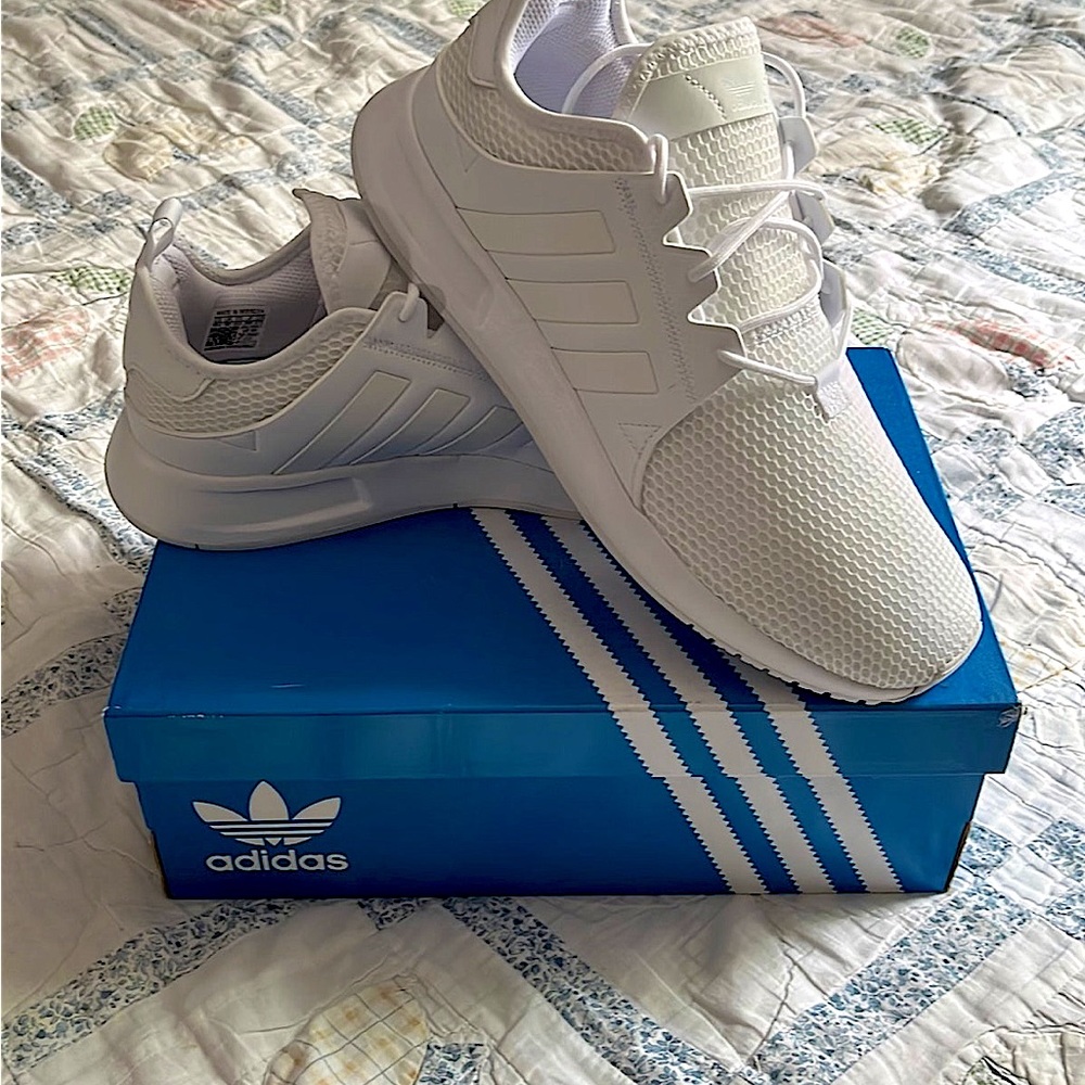 Men’s Adidas size 10.5 NWOT